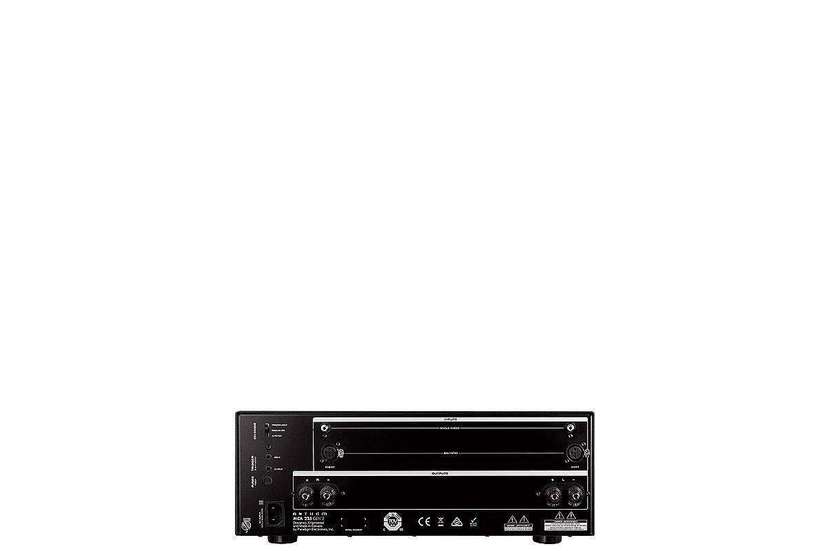 Anthem MCA 225 Gen2 AV-Endstufe - Rückseite mit XLR-Eingängen und Lautsprecherklemmen
