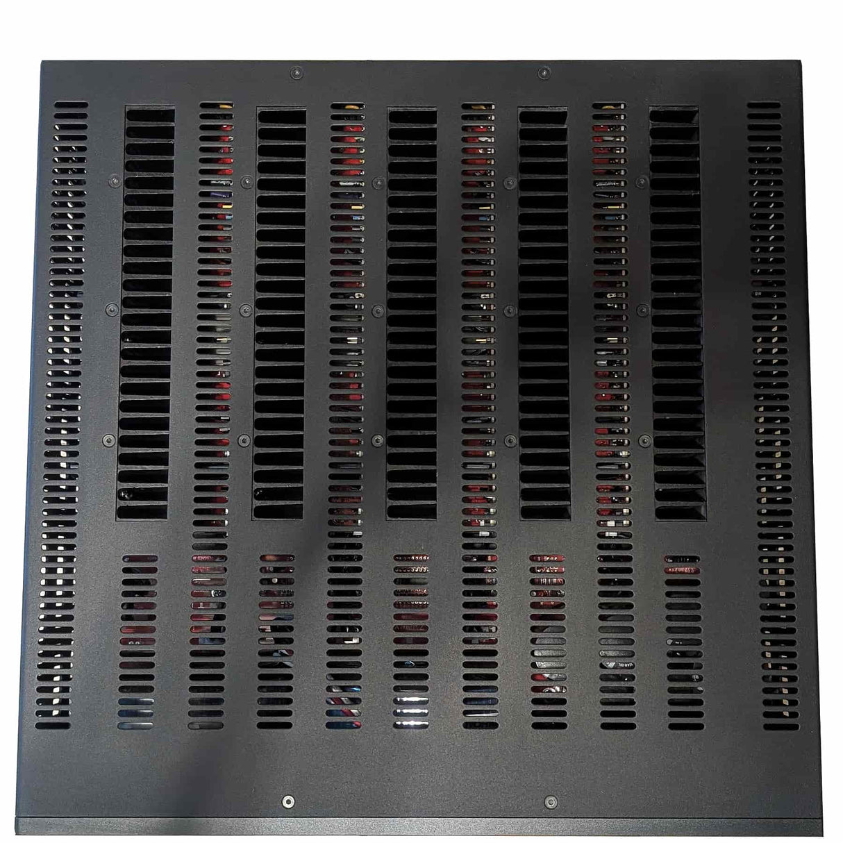 Anthem MCA 525 Gen2 AV-Endstufe - Ansicht von oben mit Lüftungsschlitzen