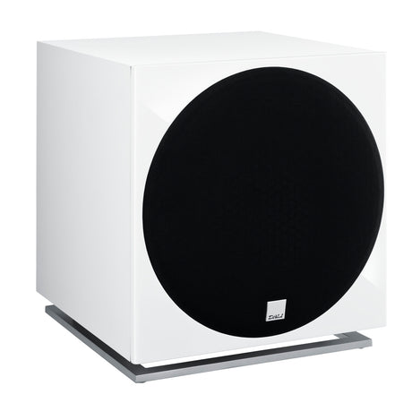DALI SUB E-12 F Subwoofer - Schrägansicht mit Bespannung