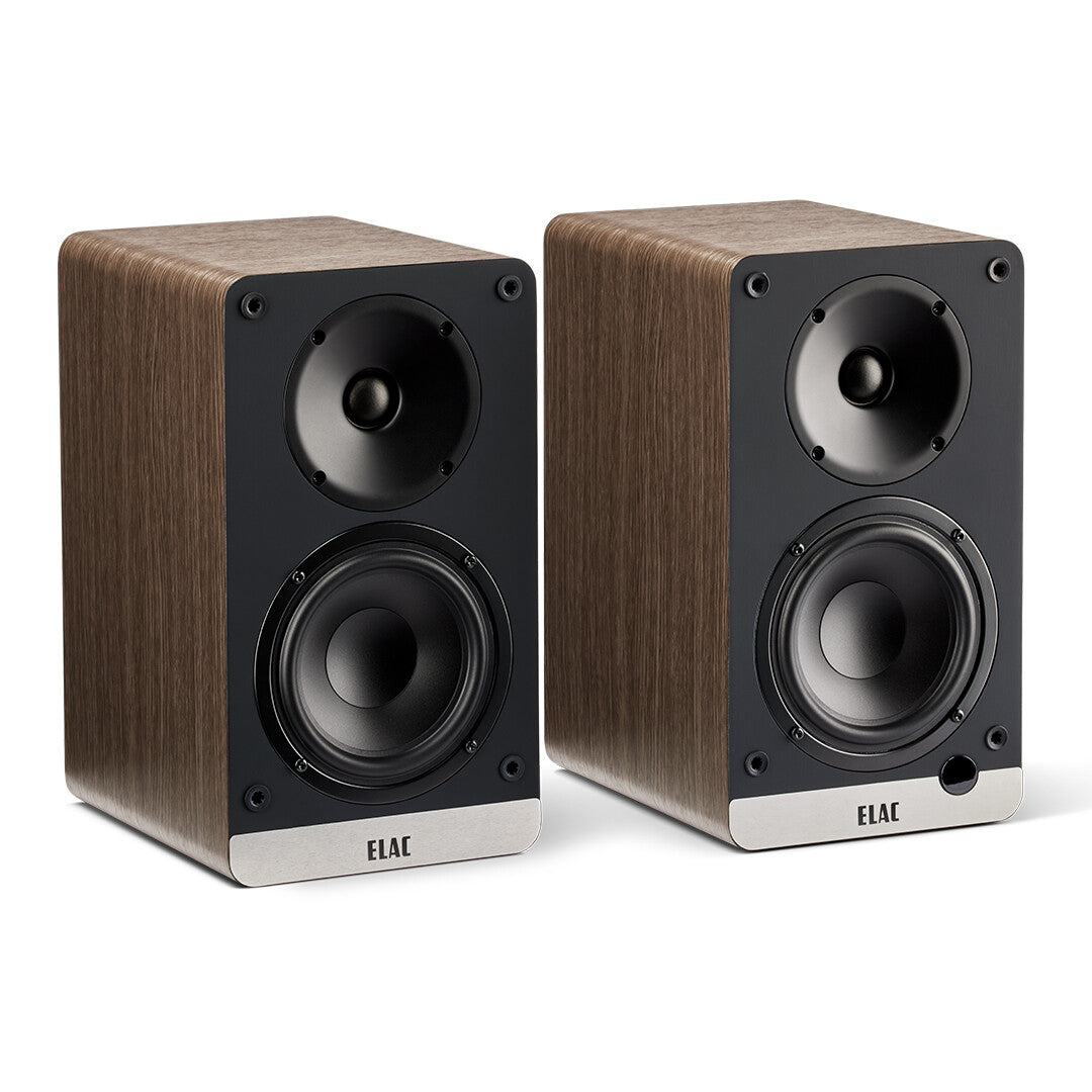 ELAC Debut Connex DCB41 Walnuss Aktivlautsprecher - Schrägansicht Paar