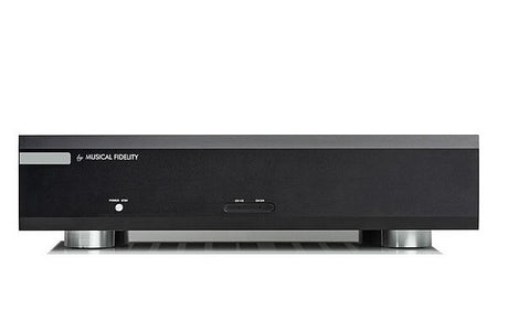 Musical Fidelity M6x 250.4 Schwarz 4-Kanal AV-Endstufe - Frontansicht