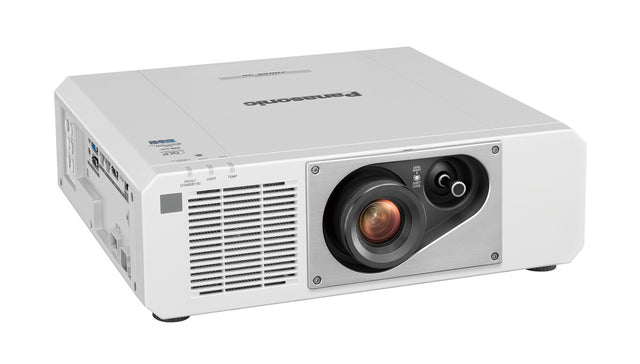 Panasonic PT-FRQ60W 4K HDR Laser Golf Beamer - Schrägansicht