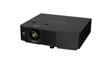 Panasonic PT-VMZ62BEJ WUXGA Laser Golf Beamer - Schrägansicht Nahaufnahme