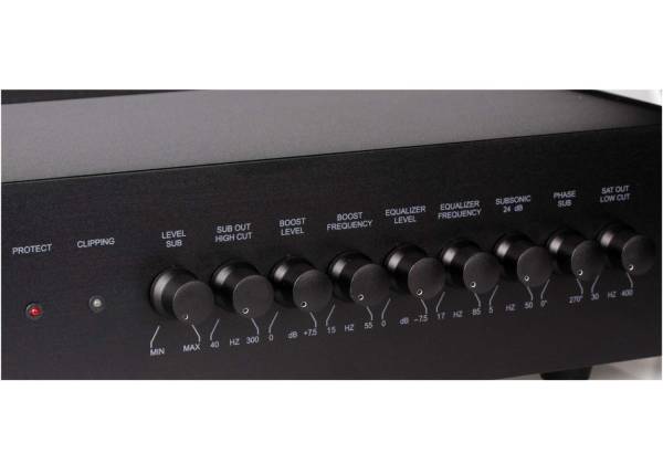 Reckhorn A-409 Subwooferverstärker mit kompletter Frequenz– und Raumanpassung