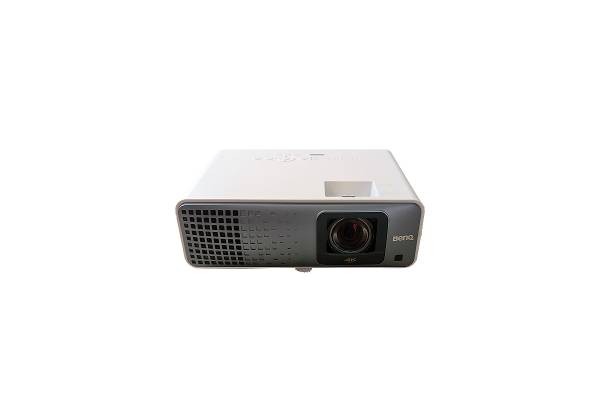 BenQ TK710STi - 4K HDR Laser Beamer | HEIMKINO.DE Tuning Edition