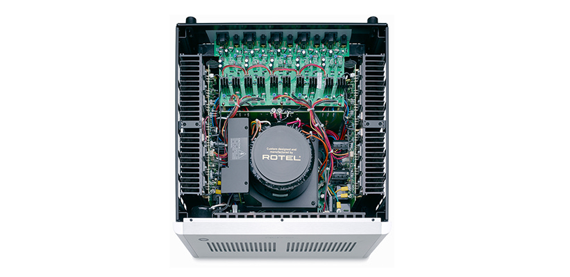 Rotel RMB-1585 Silber technische Ausstattung und Aufbau