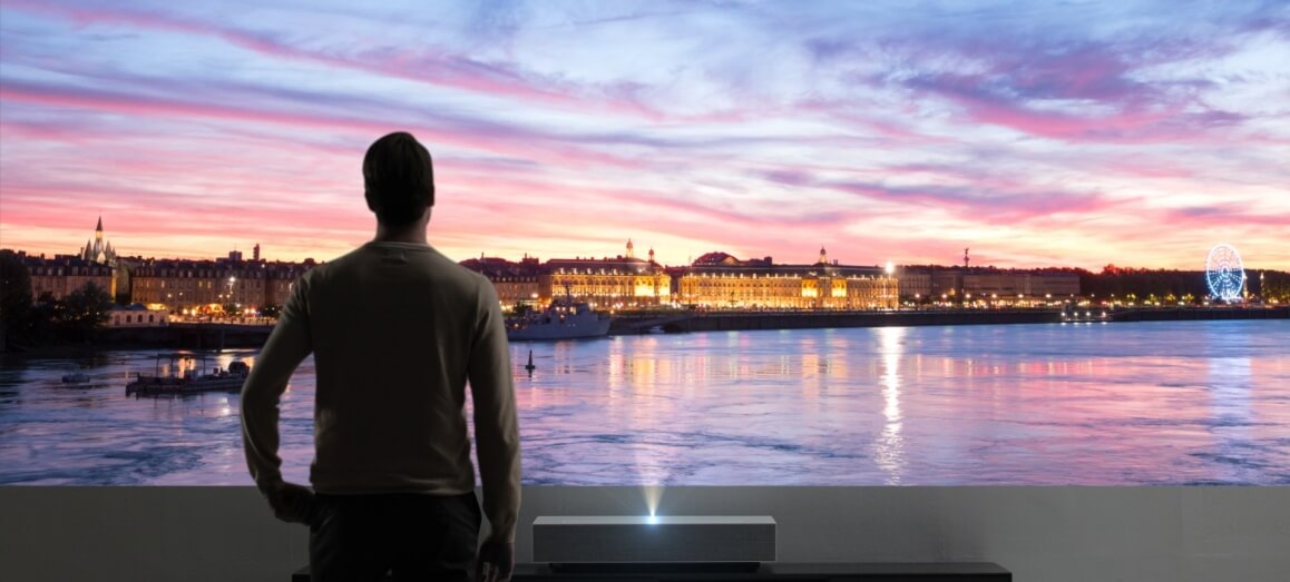 LG_Cinebeam_hu85l_Laser_Beamer